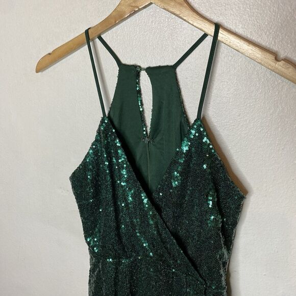New Lulus Hilaria Sequin Green Mini Dress V-neck Asymmetric NYE Women’s Medium - Picture 2 of 6